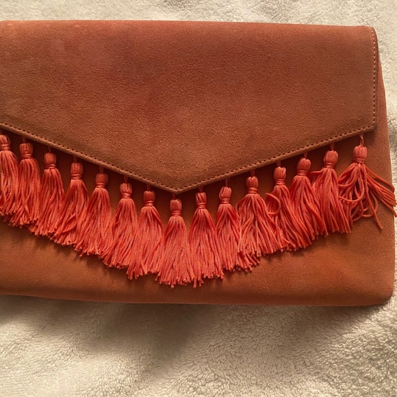 Suede handbag in coral with fringe - Picture 1 of 5